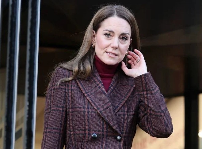 For the first time, she shared something personal: Princess Kate revealed the seven words her family told her during her cancer treatment.