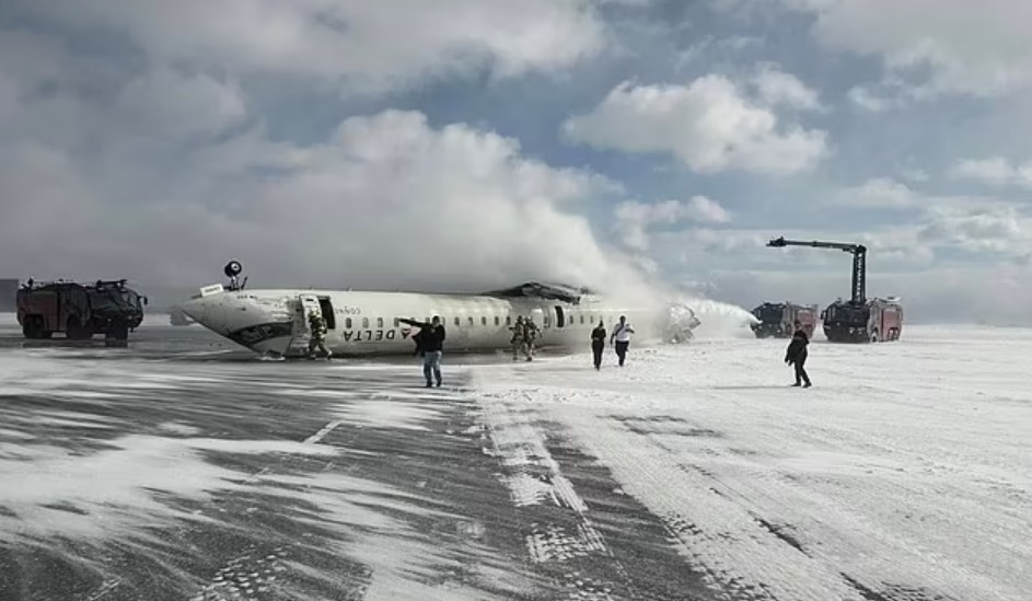 Delta plane crashes at Toronto Pearson Airport